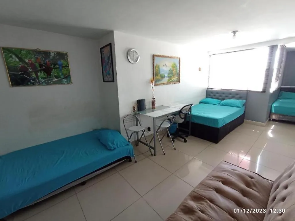 Centro! San Lorenzo - Downtown - Apartaestudio Familiar Medellin