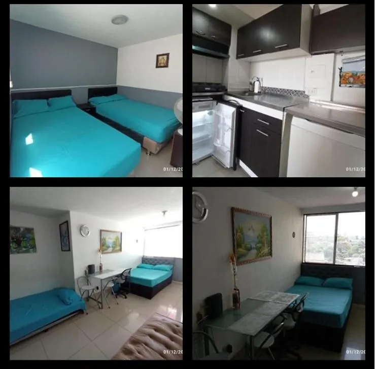 Centro! San Lorenzo - Downtown - Apartaestudio Familiar Medellin Apartment